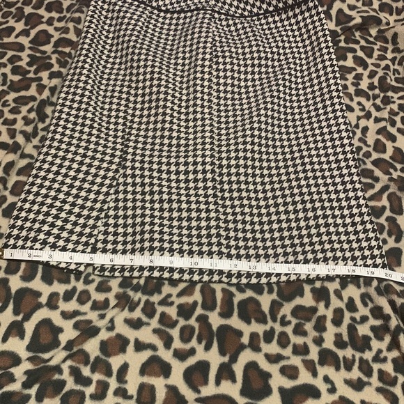 Alex Marie Houndstooth print skirt - Picture 8 of 8